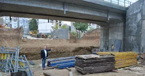 Изграждат пешеходен жп прелез в „Родина 4“