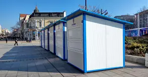 Общината търси за втори път кандидати за коледните павилиони