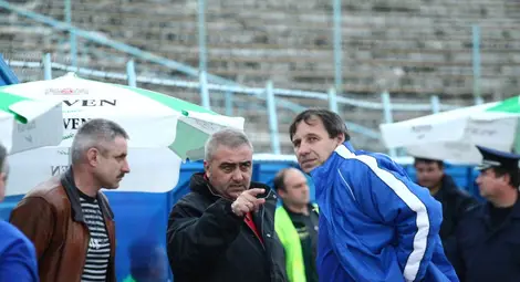 Борката, Миро Миронов и Хари Казаков - един сплотен треньорски щаб. 