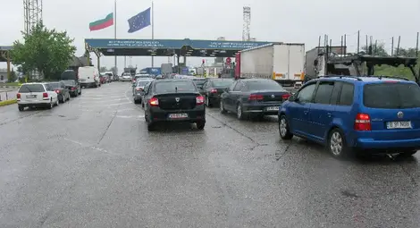 Петиция за падане на таксата на Дунав мост набира скорост