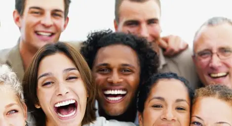 Смехът – заразата, която ни прави здрави и щастливи Смехът – заразата, която ни прави здрави и щастливи