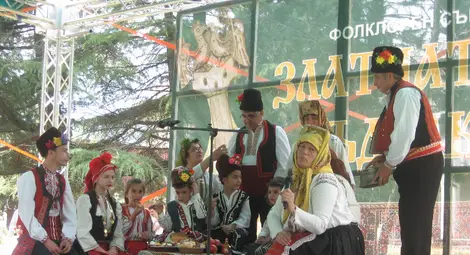 51-вото издание на &bdquo;Златната гъдулка&ldquo; събира любителите на традиционния български фолклор в Русе