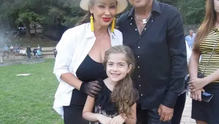 Елица Камбурова пя на една сцена с дует &bdquo;Ритон&ldquo; в Банкя