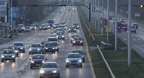 Засилен трафик в цялата страна в края на почивните дни