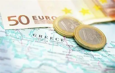 Бонусите в Гърция: 25 евро за &bdquo;подгряване на двигателя", 420 евро за измити ръце