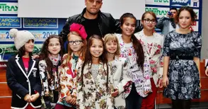 „Ричмарт Джуниър“ представи  модна колекция от деца за деца