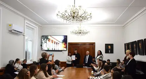 Ученици и учители от Молдова получиха сертификати за завършен квалификационен курс по български език и култура в Русенския университет