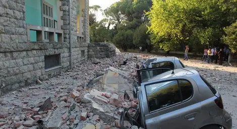 340 вторични труса след земетресенията в Албания