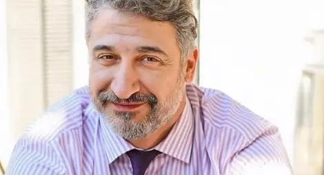 Кирил Ефремов