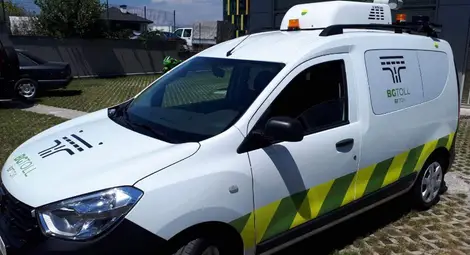 Камиони и автобуси с такса и по второкласните шосета