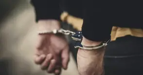 Бивш затворник с взета заради дрога книжка хванат с крадени метали и оръжие