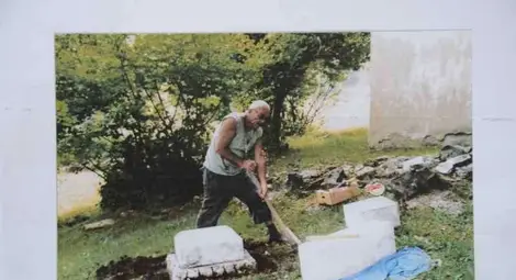 Нож в гърба