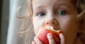 Само местни плодове и зеленчуци ще се предлагат в училищата