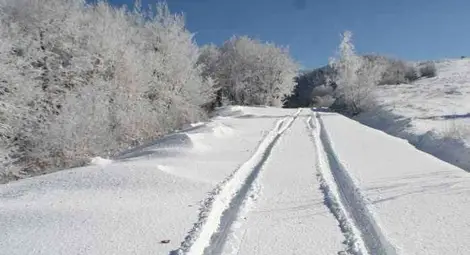 Ученици изкараха допълнителна ваканция заради обилния сняг