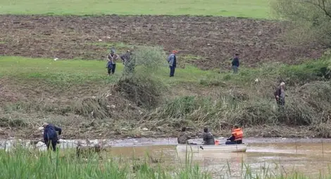 Трагедия във Винево: Водолази откриха трупа на малкия Мерт!