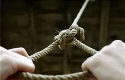 Крадла се обеси в тоалетна на следствения арест