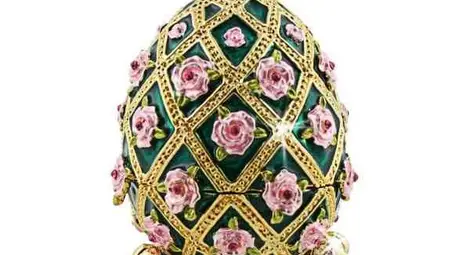 Яйцето или кокошката? За Фаберже отговорът е кристално ясен Яйцето или кокошката? За Фаберже отговорът е кристално ясен