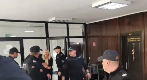 Съдът в Благоевград разреши екстрадицията на Елена Удря Съдът в Благоевград разреши екстрадицията на Елена Удря