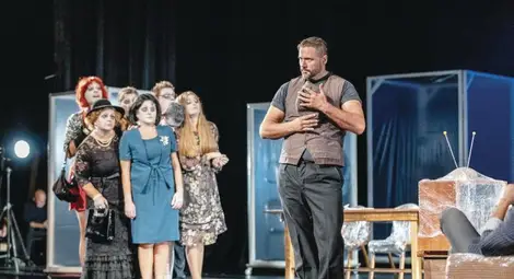 Михаела Панайнте преди спектакъла - зов за помощ за Русенската опера "Джани Скики": В съвременния дантеевски ад може би само любовта и добротата все още могат да ни дадат смисъл Михаела Панайнте преди спектакъла - зов за помощ за Русенската опера "Джани Скики": В съвременния дантеевски ад може би само любовта и добротата все още могат да ни дадат смисъл