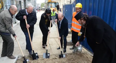 Започна пълната промяна на &bdquo;Александровска&ldquo; 