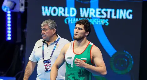 Вангелов остана без медал, Манолова отпадна рано