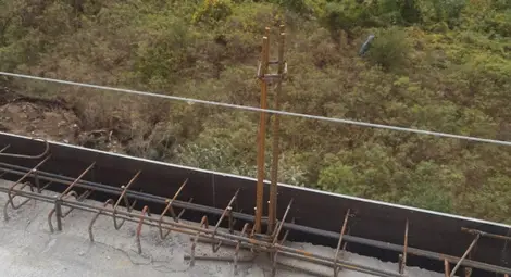 167 стоманобетонни панела тежащи колкото близо 500 автомобила са изработени досега за ремонта на Дунав мост при Русе