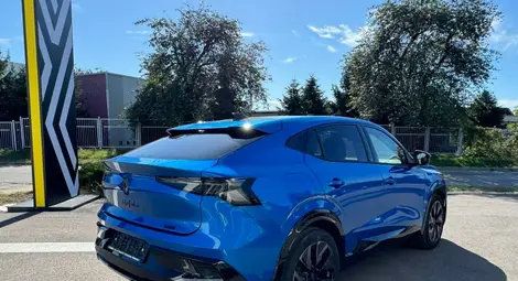 Шик по френски - два от най-блестящите модели на &bdquo;Рено&ldquo; вече са в Русе