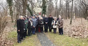 Читалище „Христо Ботев“ чества  патрона си в румънската столица