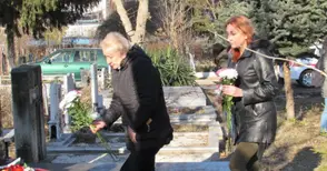 Майката на загиналия в Ирак Антон Петров: Болката винаги си остава и ще ни съпътства