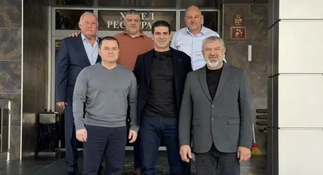 Развитието на футбола в региона и създаването на Академия на БФС бяха обсъдени днес на среща между Георги Иванов&nbsp;  и ръководството на Русе