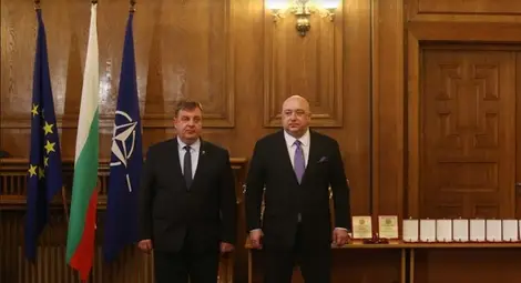 Кобрата стана лейтенант