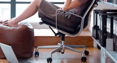 Психолози: 1/3 от българите страдат от "професионално изпепеляване" Психолози: 1/3 от българите страдат от "професионално изпепеляване"