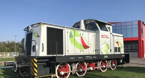 &bdquo;Експрес Сервиз&ldquo; превърна в  екобижу стар дизелов локомотив