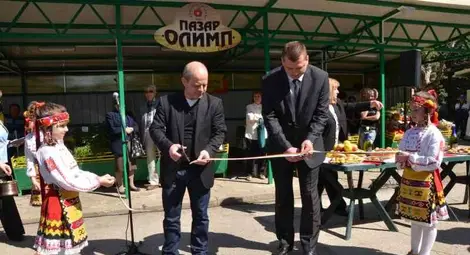 Камери и безплатен интернет на обновеното пазарче &bdquo;Олимп&ldquo;
