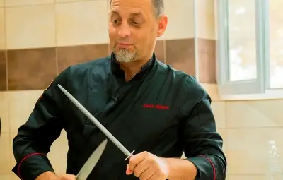 Балканска война в Малката Виена в един от най-вълнуващите епизоди на &bdquo;Кошмари в кухнята&ldquo; - тази вечер от 21 ч по NOVA