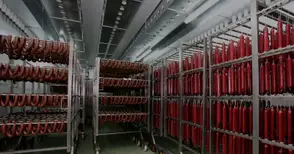 „Бони Месокомбинат Русе“ влезе в спор с Агенцията по вписванията