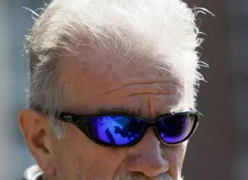 Арестуваха скандалния пастор Тери Джоунс преди да изгори Корана