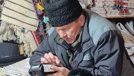 Най-голямата завеса от коледни светлини, по-високо от 10-етажна сграда виенско колело и още много атракции на 70 км от Русе