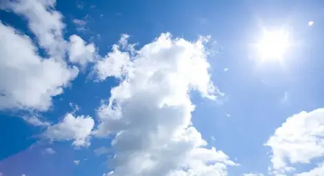 НИМХ: Утре ще има разкъсана облачност, максимални температури между 16&deg; и 21&deg;