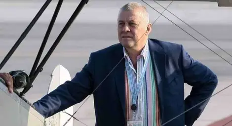 Орешарски прие оставката директора на Авиоотряд 28