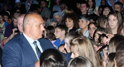 Борисов: В ход е една гигантска манипулация, но рано или късно истината ще излезе Борисов: В ход е една гигантска манипулация, но рано или късно истината ще излезе