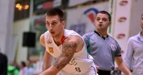 Ники Николов смени софийския „Академик“ с пловдивския