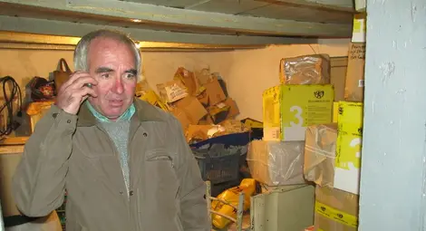 Бедно семейство от Юпер посреща Коледа с десетки подаръци след трогателен зов във Фейсбук /галерия/