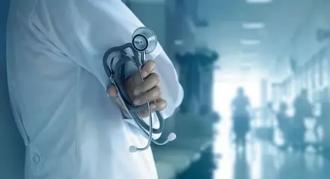 Къде отиват милиардите, които българите доплащат от джоба си за здраве