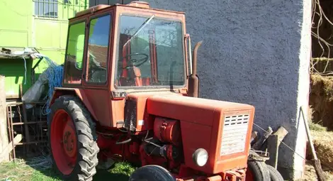 80-годишен тракторист пребори тлъста глоба и забрана да шофира