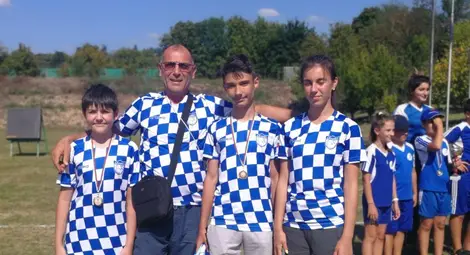 Младата армия на &bdquo;Джамбо&ldquo; с два национални медала