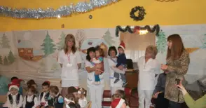 Борим демографската криза с все по-малко места в яслите