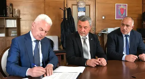 ГЕРБ и Обединени патриоти подписаха коалиционно споразумение