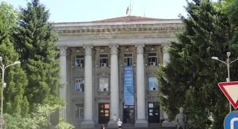 С 13,6 процента увеличават таксите за университета С 13,6 процента увеличават таксите за университета