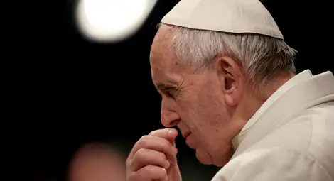 Папата забранява продажбата на цигари във Ватикана